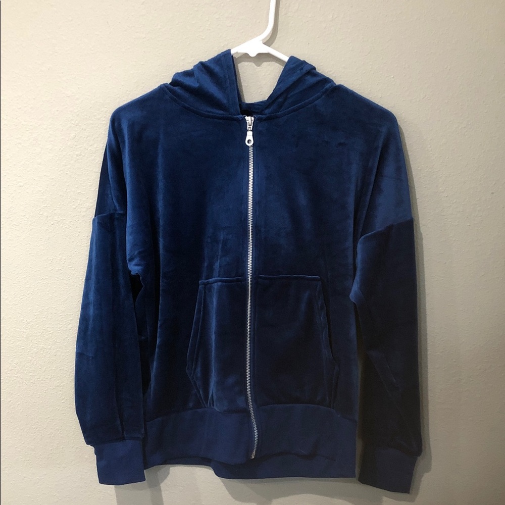 Blue Velour Matching Set with Zip-Up Hoodie and Joggers